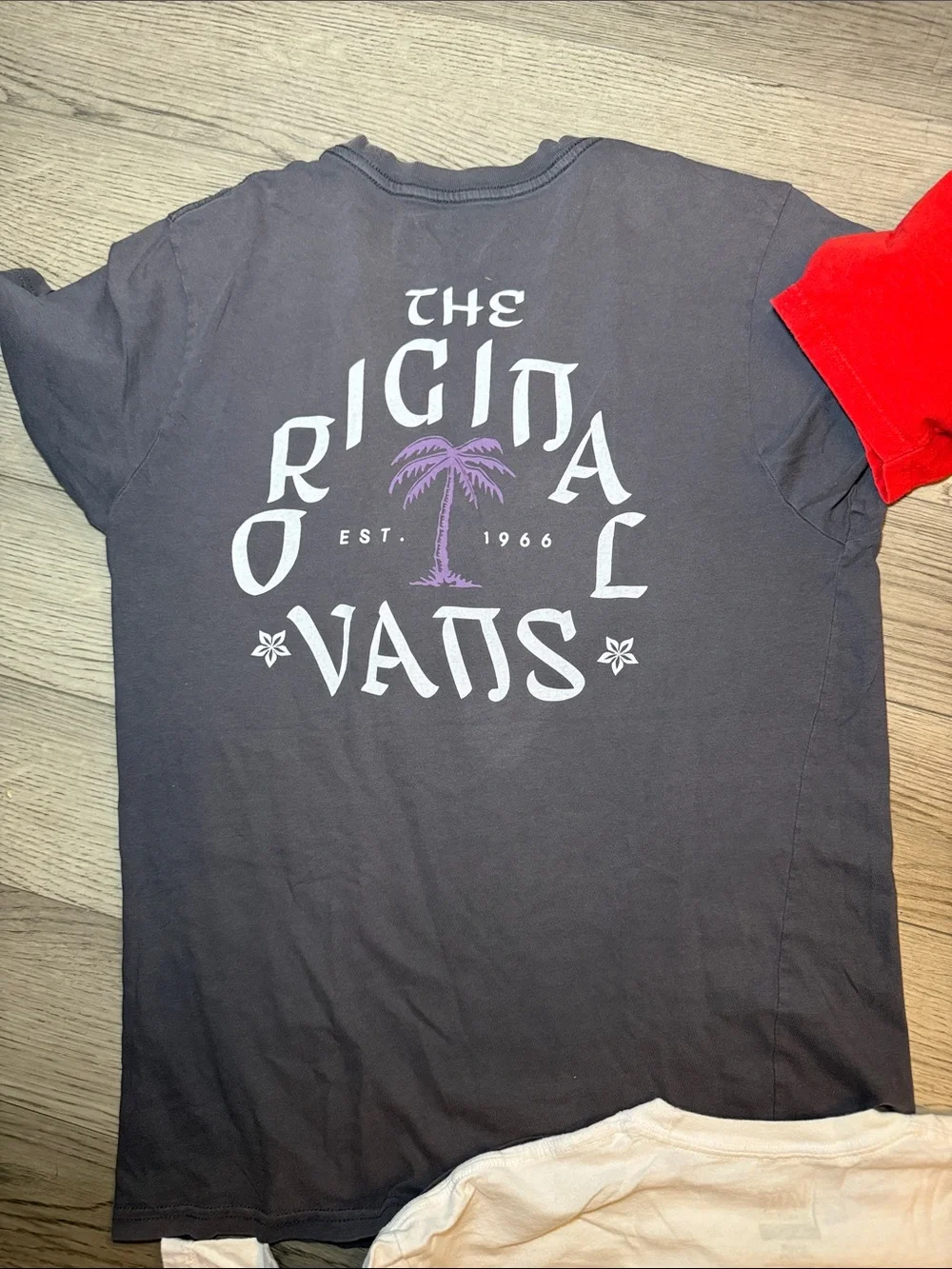 Vans Men's LOT OF 3 Classic Fit Graphic T-shirts Medium